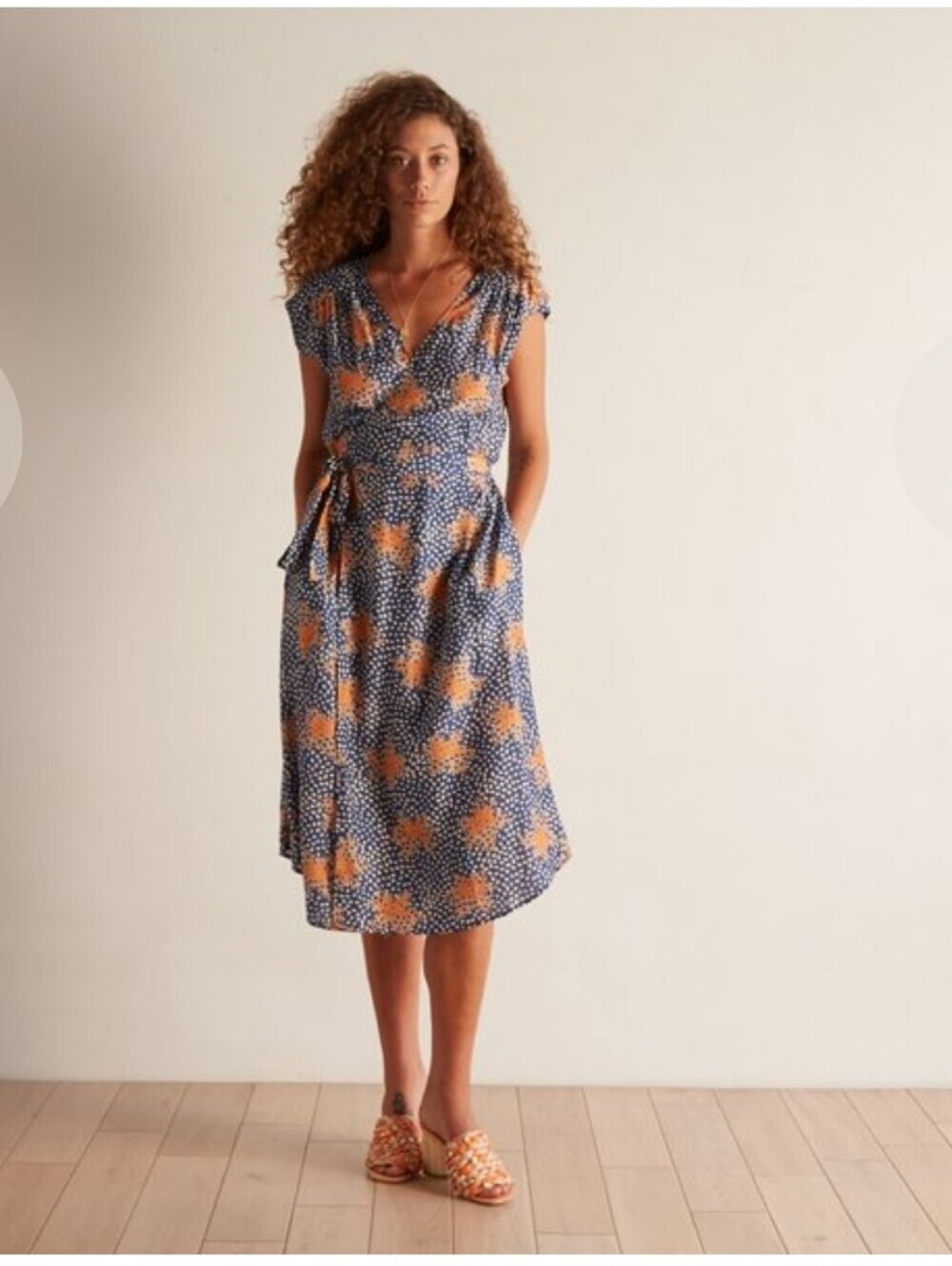 The Odells Cora Tie Wrap XSmall Midi Dress Pockets Lightweight Casual